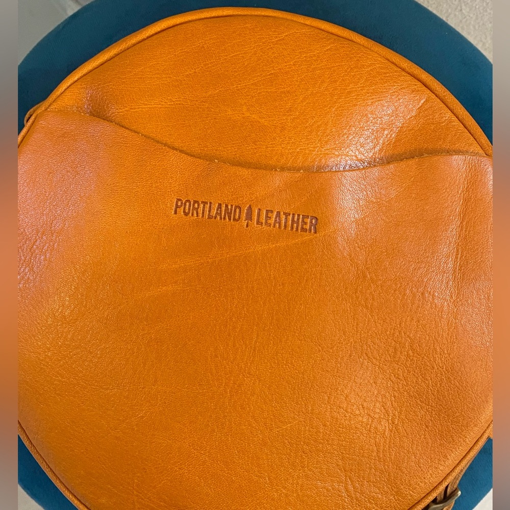 Portland Leather Large Circle NEW